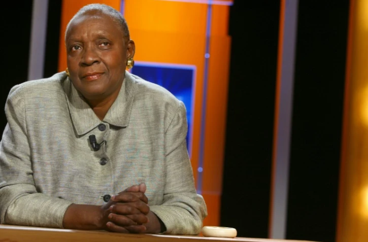 L'écrivaine Maryse Condé, le 29 avril 2003 à Paris pour l'émission "Vol de nuit"