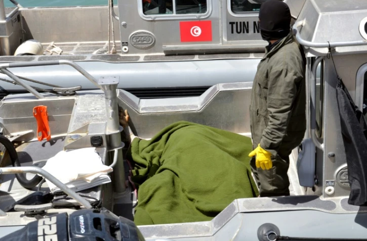 Onze cadavres ont été repêchés et 67 migrants ont été secourus au large de la Tunisie