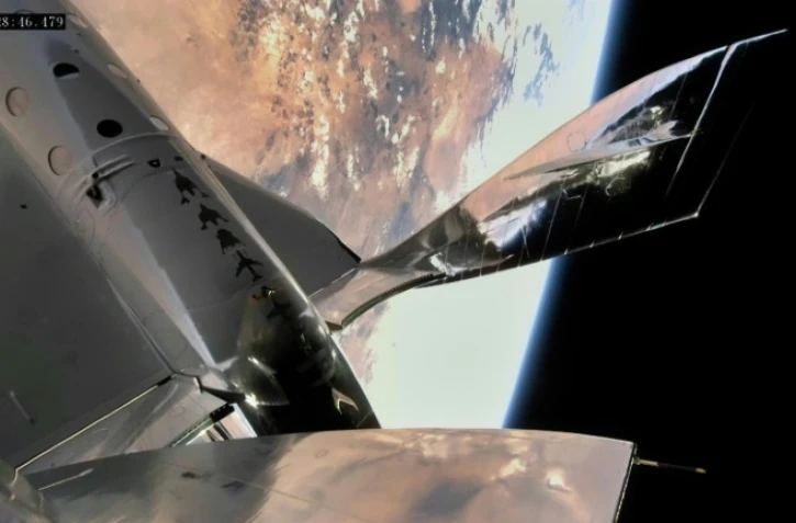 Le vaisseau de Virgin Galactic VSS Unity dans l'espace au-dessus de l'Etat américain du Nouveau-Mexique, lors d'un vol test en mai 2021