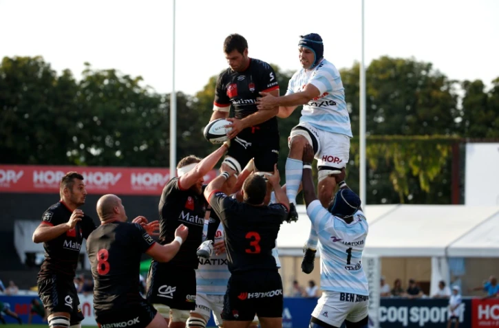 Le Lyonnais Julien Puricelli face au Racingman Manuel Carizza, le 27 août 2016 à Colombes