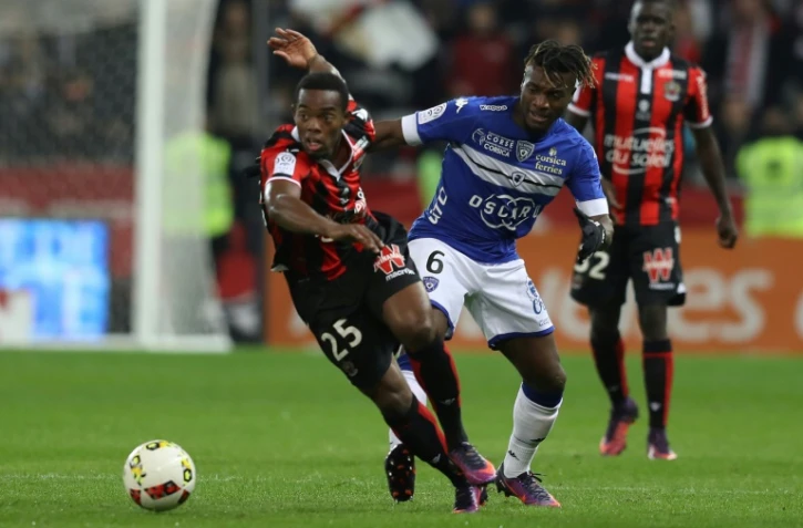 Le milieu de terrain de Nice Wylan Cyprien (c) face à Bastia, le 27 novembre 2016 à l'Allianz Riviera