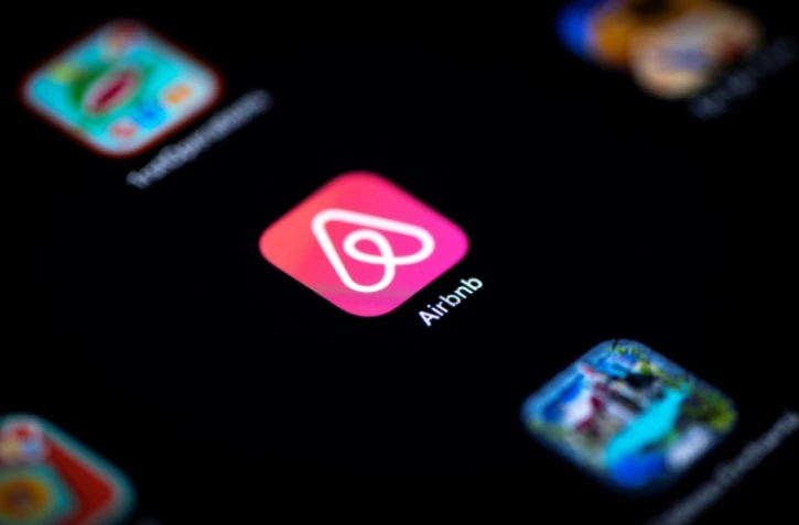 Airbnb s'est vu infliger une amende de 300.000 euros par la Répression des fraudes, pour ne pas avoir informé suffisamment le consommateur, en particulier sur son droit de rétractation