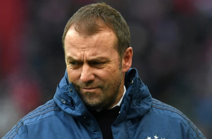 L'entraîneur du Bayern Hansi Flick avant le coup d'envoi du match contre Brême en Bundesliga, le 14 décembre 2019