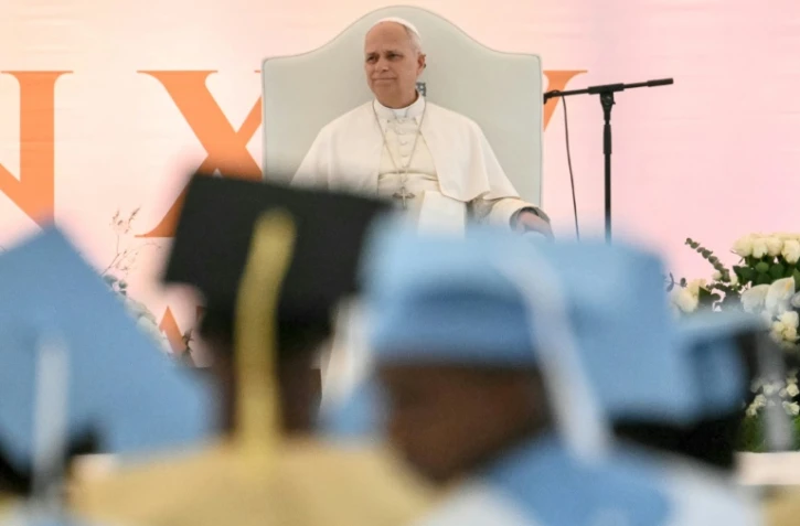 Le pape Léon XIV rend visite au personnel et aux patients de l'hôpital psychiatrique "Jean Pierre Olie" à Malabo, en Guinée équatoriale, le 21 avril 2026