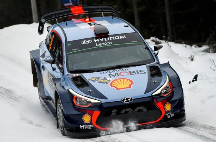 Le Belge Thierry Neuville (Hyundai) lors de la 5e spéciale du Rallye de Suède, le 10 février 2017 à Rojden