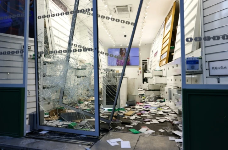 Un commerce pillé et vandalisé à Lille, au lendemain d'une manifestation contre la vie chère, le 18 octobre 2026