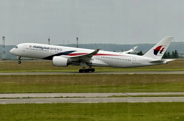 Un pilote de ligne malaisien a été arrêté cette semaine à l'aéroport de Jakarta avec plus de 70.000 comprimés d'ecstasy dans sa valise et sous l'emprise de plusieurs drogues