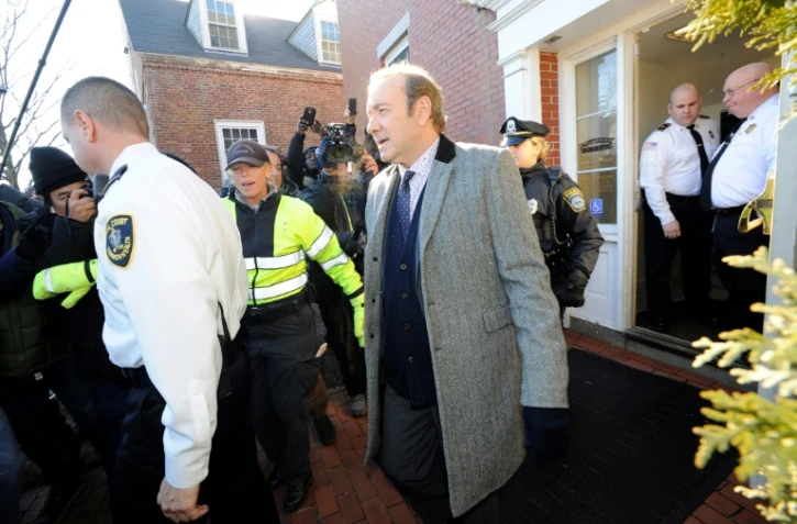 Kevin Spacey quitte le tribunal de Nantucket dans le Massachusetts, le 7 janvier 2019