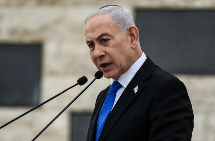 Le Premier ministre israélien Benjamin Netanyahu s'exprime lors de la journée de commémoration des soldats tombés au combat, Yom HaZikaron, le 21 avril 2026 à Jérusalem 