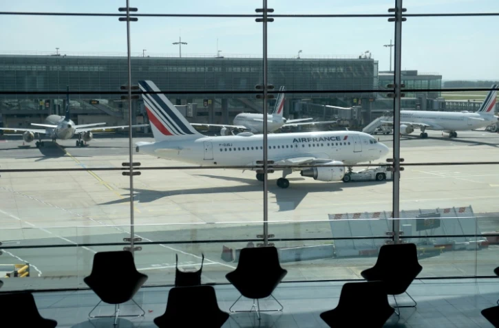 Un Airnbus A318 d'Air France à l'aéroport parisien de Roissy Charles-de-Gaulle, le 12 mai 2020