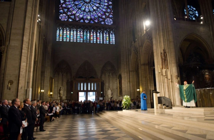 Le cardinal André Vingt-Trois célèbre une messe en mémoire des victimes du 11-Septembre, le 11 septembre 2011 à Notre-Dame de Paris