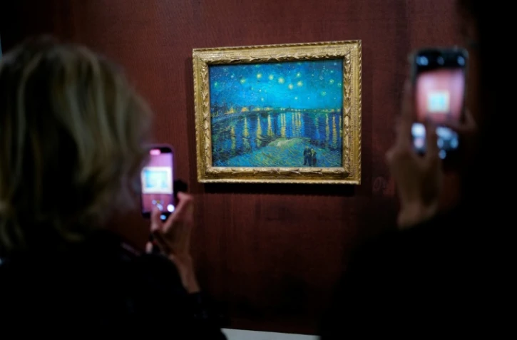 Le tableau "La nuit étoilée", exposée à la Fondation Vincent Van Gogh à Arles, le 31 mai 2024 dans les Bouches-du-Rhône