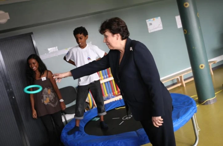 Samedi 29 Janvier 2011

Roselyne Bachelot à l'institut thérapeutique, éducatif et pédagogique de Saint-Pierre