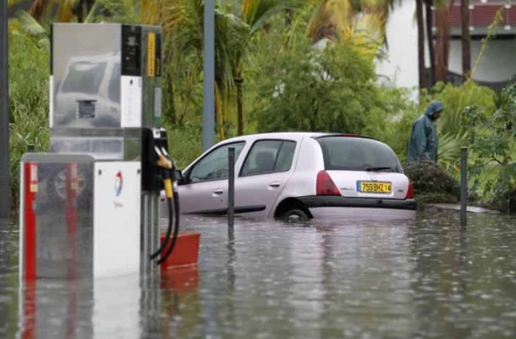 Dimanche 30 Janvier 2011

Inondation dans l'ouest