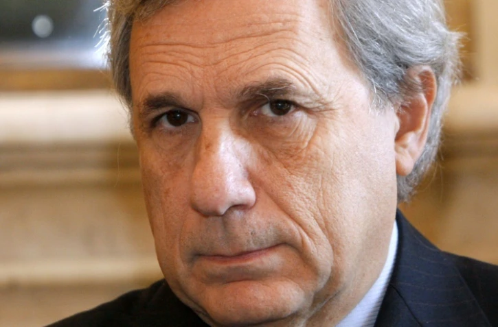 Jean-Marie Colombani, ancien du Monde et président de Slate.fr, le 10 décembre 2009 à Paris