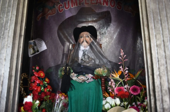 La statue de San Simon dans le village de San Andres Itzapa, le 6 février 2019 au Guatemala