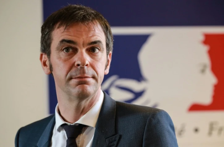 Le ministre de la Santé Olivier Véran au cours d'une conférence de presse le 18 février 2020 à Paris