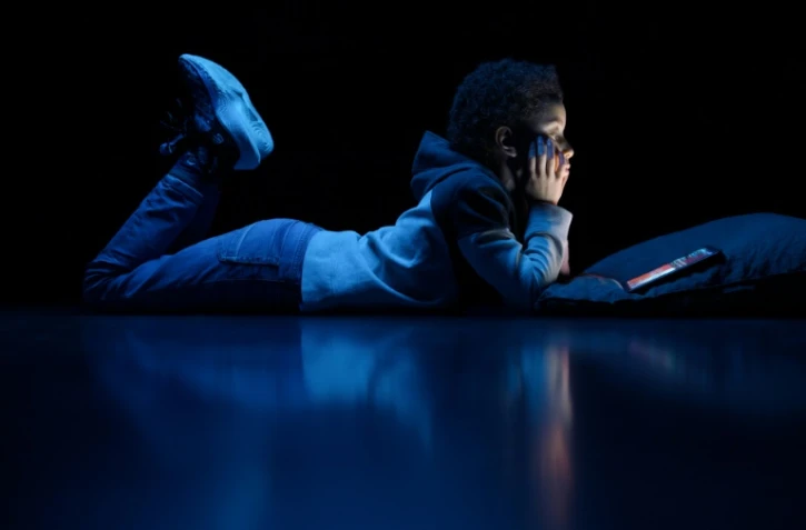 "Les enfants sortent de moins en moins et consacrent moins de temps à jouer dans la nature", constate un rapport du Haut conseil de la famille de l'enfance paru le 12 novembre 2024