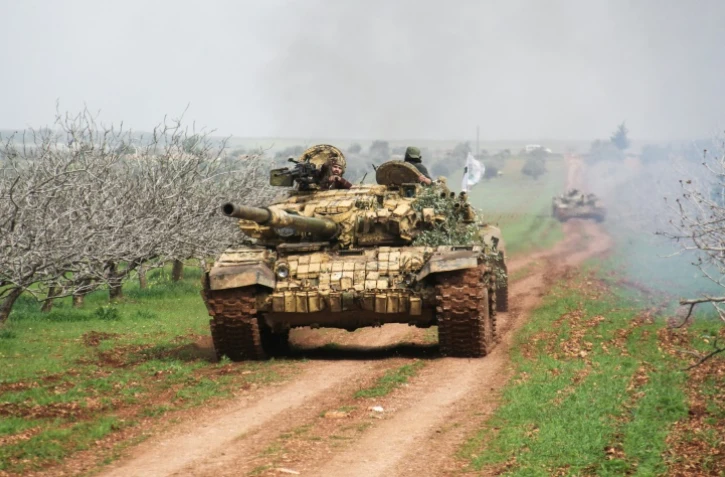 L'ex-branche d'Al-Qaïda en Syrie était engagée vendredi dans de violents combats contre un groupe rebelle appuyé par Ankara et des pays du Golfe pour le contrôle d'Idleb, province frontalière de la Turquie 