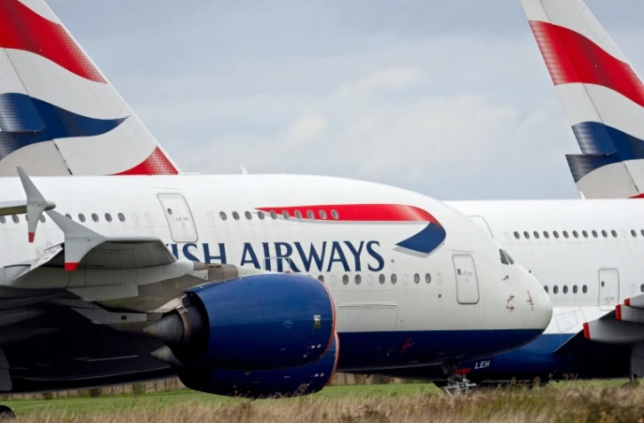 Le groupe aérien IAG, maison mère de British Airways et Iberia, a annulé ses vols vers Moscou et rediriger ceux empruntant l'espace aérien russe