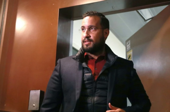 Alexandre Benalla lors de sa sortie de la prison de la Santé, à Paris le 26 février 2019