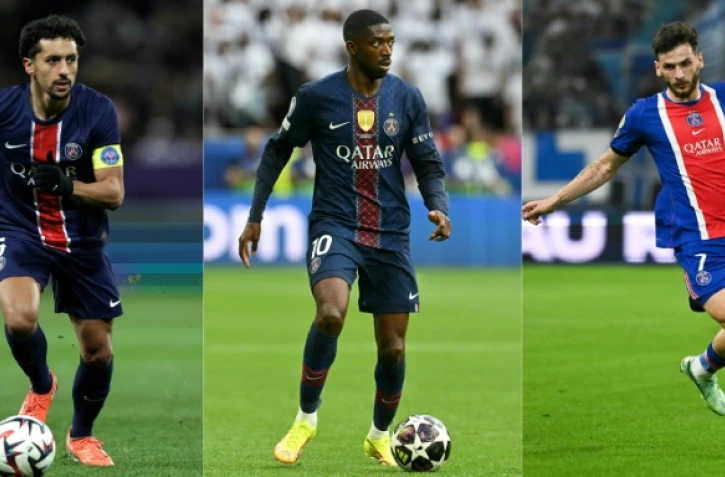 De gauche à droite, les joueurs du PSG Marquinhos, Ousmane Démbélé et KhvichaKvaratskhelia, tous trois sortis blessés lors du match contre le FC Barcelone, le 20 octobre 2026 au Parc des Princes
