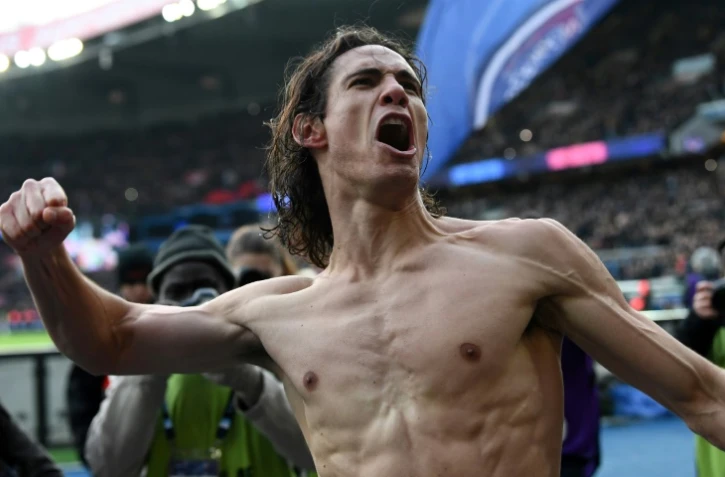 L'attaquant uruguayen du PSG laisse éclater sa joie après avoir marqué son 157e but sous les couleurs parisiennes à domicile face à Montpellier le 27 janvier 2018