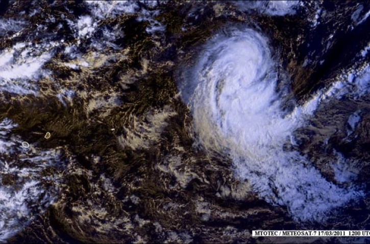 La tempête tropicale modérée Cherono se situait à 16h à 2145km des côtes réunionnaises (image: Mtotec.com)