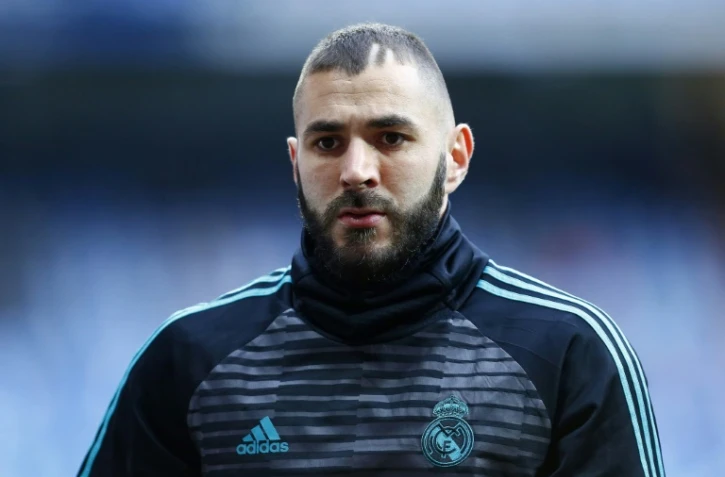 L'attaquant du Real Madrid Karim Benzema à l'échauffement, avant un match de Liga contre le Celta Vigo au stade Bernabeu, le 18 octobre 2018

