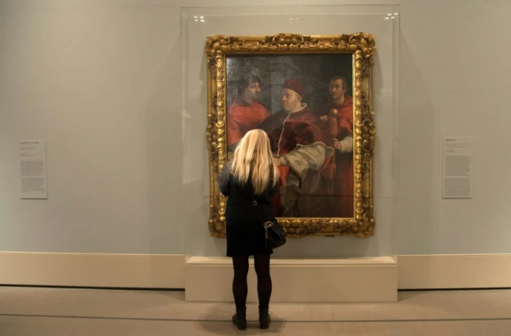 Le tableau de Raphaël "Portrait de Léon X avec deux cardinaux" à Rome le 15 décembre 2016