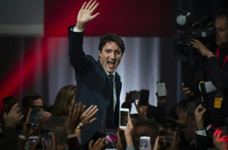 Justin Trudeau célèbre sa victoire avec ses partisans au Palais des Congrès de Montréal le 21 octobre 2019