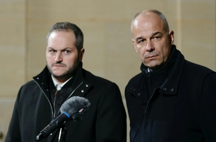 Arnaud Rousseau (droite), président de la FNSEA et Arnaud Gaillot, président des Jeunes agriculteurs le 22 janvier 2024 à Paris lors d'une déclaration à la presse