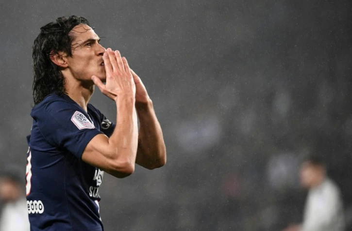 Edinson Cavani célèbre son 200e but sous le maillot du Paris SG contre Bordeaux au Parc des Princes le 23 février 2020