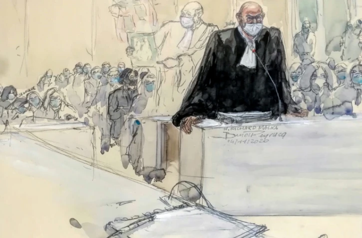 Croquis d'audience réalisé le 4 décembre 2020 montrant l'avocat Richard Malka au Tribunal de Paris