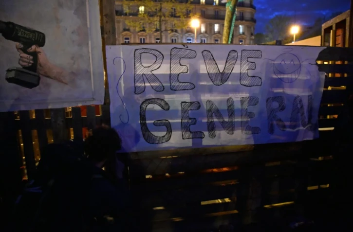 Manifestants de "Nuit Debout" le 28 avril 2016 place de la République à Paris