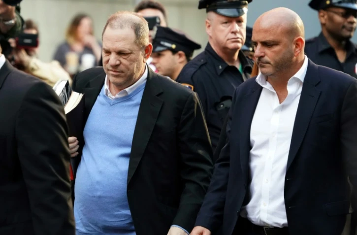 Harvey Weinstein se présente le 25 mai 2018 à un commissariat du sud de Manhattan, à New York