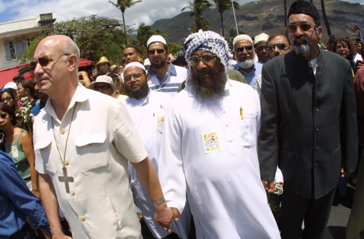 Idriss Issop Banian à droite sur la photo  photo archive