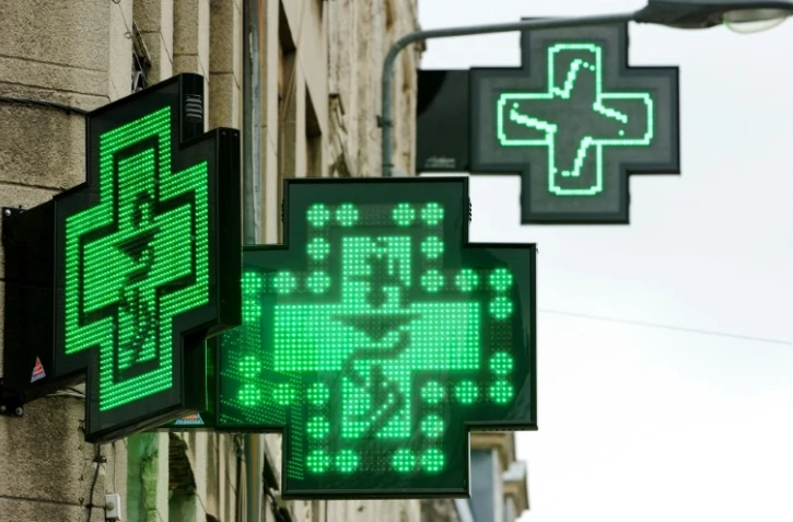 Une centaine de médicaments à éviter, selon la revue Prescrire 