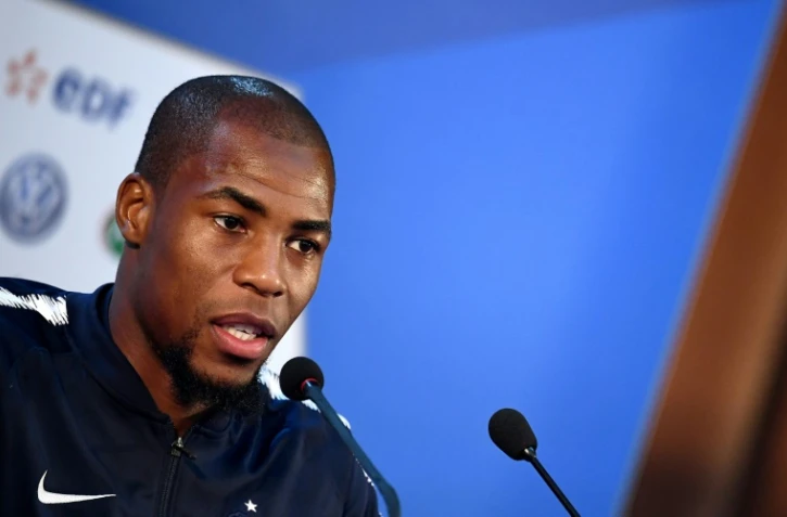 Le défenseur français Djibril Sidibé en conférence de presse le 23 juin 2018 à Istra, près de Moscou