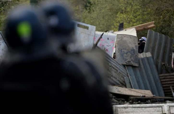 Barricade érigée sur la ZAD à Notre-Dame-des-Landes le 14 avril 2018