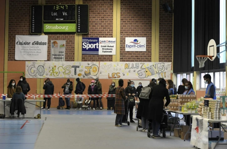 "J'ai besoin de tout" : les étudiants toujours plus nombreux aux distributions alimentaires