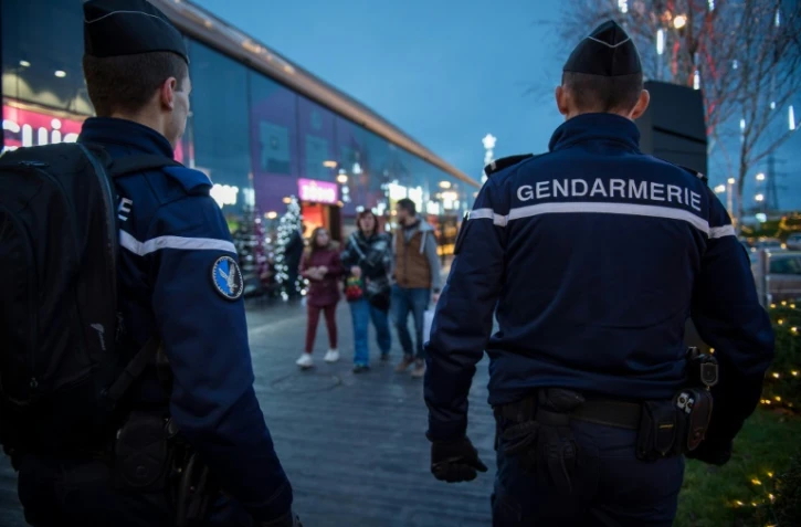 Des gendarmes en patrouille à Tours, le 19 décembre 2016