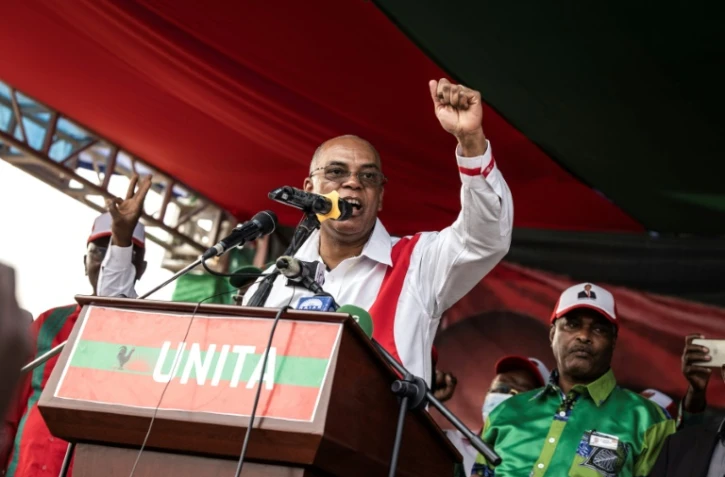 Adalberto Costa Junior, leader de l'Unita, lors d'un meeting, le 22 août 2022 à Luanda, en Angola