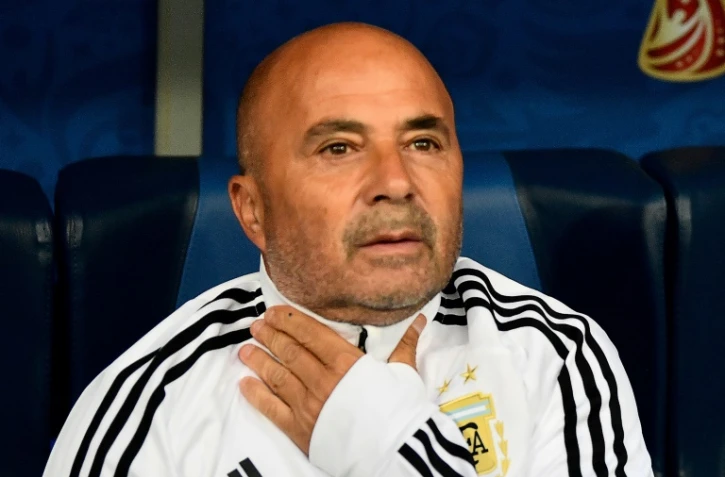 Jorge Sampaoli says Lionel Messi needs help from his teammates