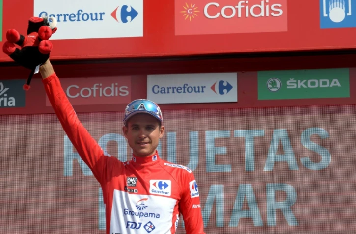 Le Français Rudy Molard nouveau maillot rouge de la Vuelta à l'issue de la 5e étape, le 29 août 2018 à Roquetas de Mar   