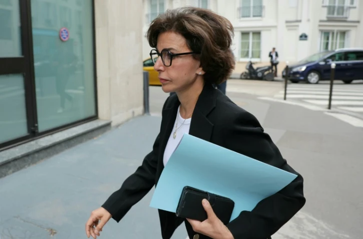La ministre de la Culture Rachida Dati arrive à la réunion de la commission nationale d'investiture (CNI) des Républicains à Paris lundi 28 juillet