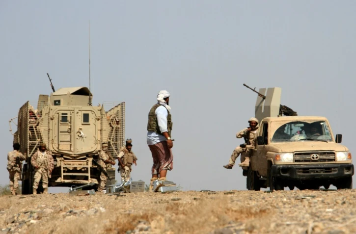 Patrouille des forces gouvernementales yéménites près du port de Mokha, ville stratégique sur la mer Rouge, le 20 janvier 2017