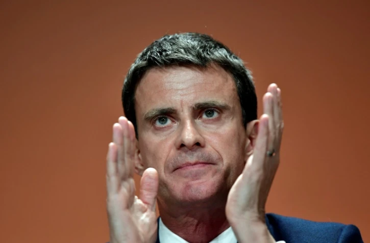 L'ancien Premier ministre Manuel Valls, prononçant un discours lors d'un forum contre l'abstention, à Paris, le 5 mai 2017