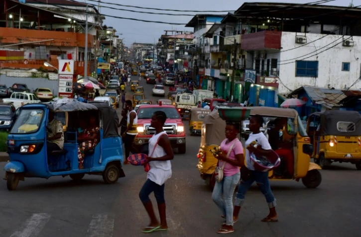 Une rue de Monrovia à la veille de l'élection présidentielle, le 9 octobre 2017 au Liberia