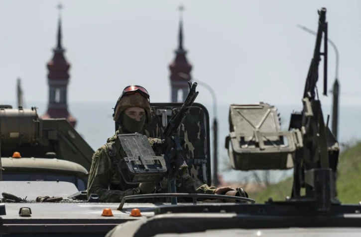 Des soldats russes à Berdiansk, le 30 avril 2022 en Ukraine